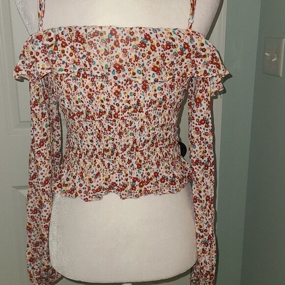 Forever 21 Floral Cold Shoulder Crop Top - Picture 7 of 9